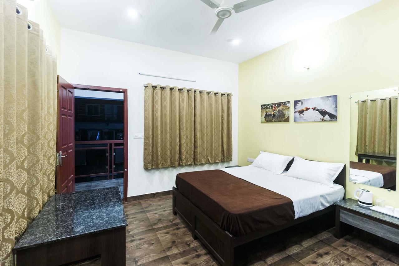 Karkera Comforts Otel Madikeri Dış mekan fotoğraf
