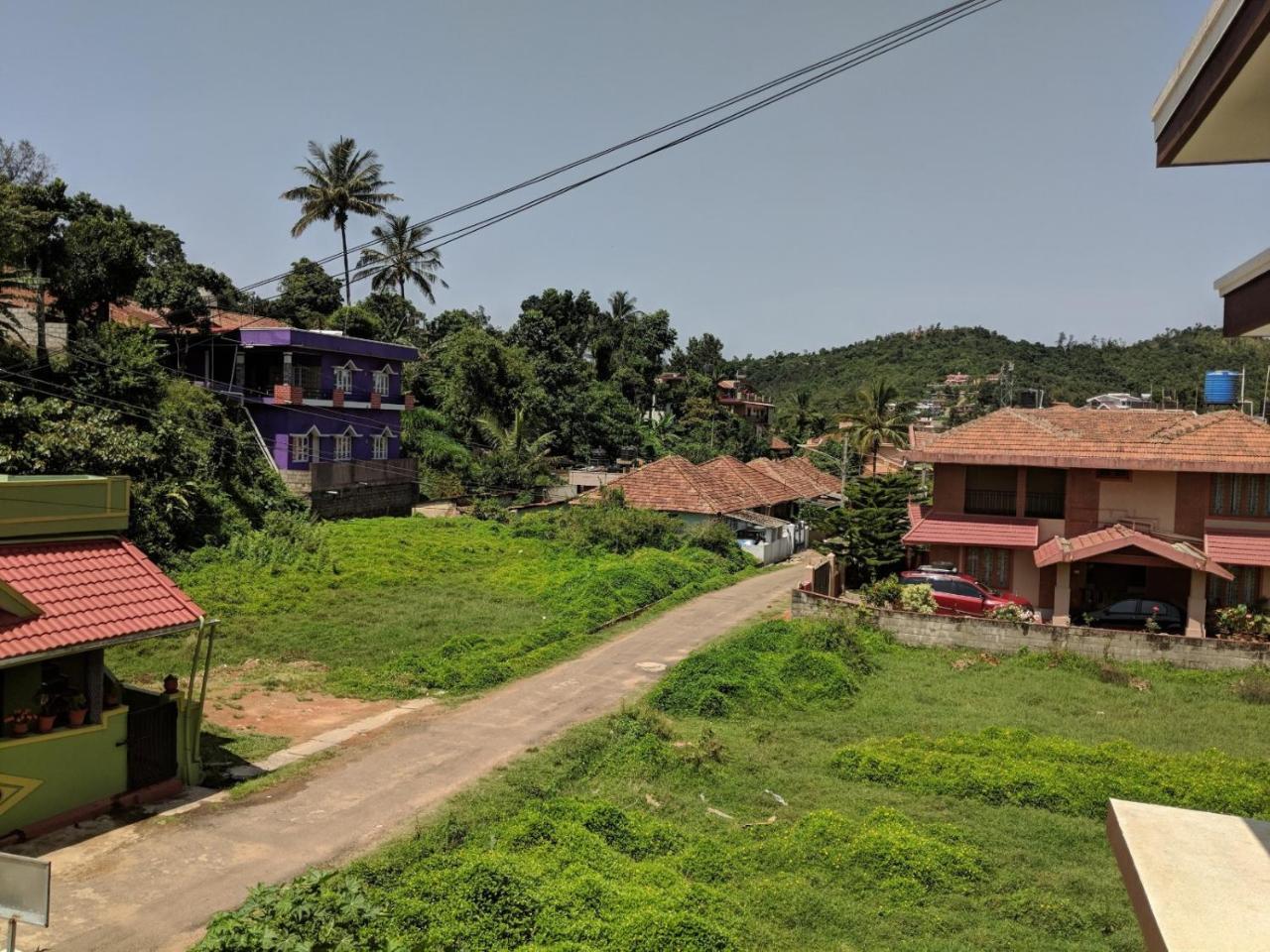 Karkera Comforts Otel Madikeri Dış mekan fotoğraf